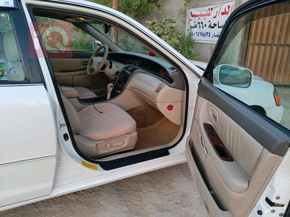 تويوتا أفالون